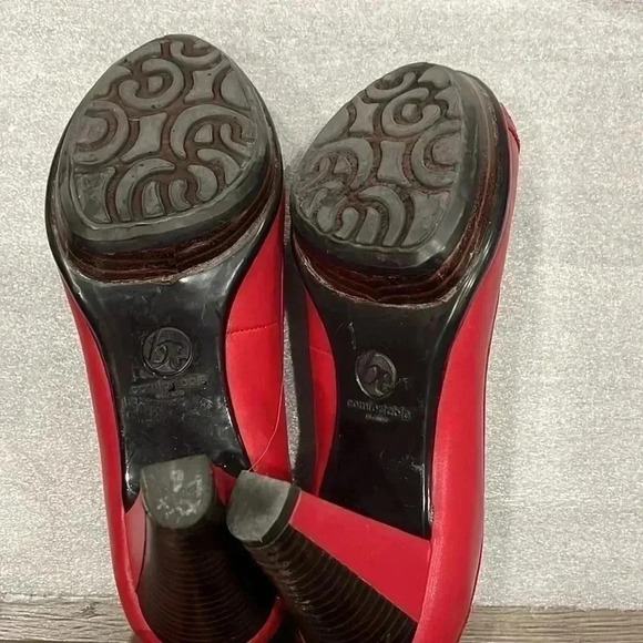 [US6] Blondo Canada Red Aquaprotect Leather Pumps  Womens Size US 6M - Picture 7 of 7